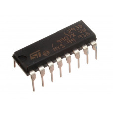 Двухтактный, четырехканальный драйвер двигателей постоянного тока, с защитными диодами L293D